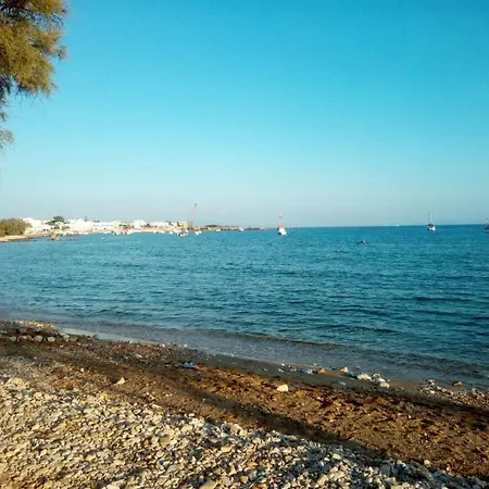 Pebbles Vila باروس
